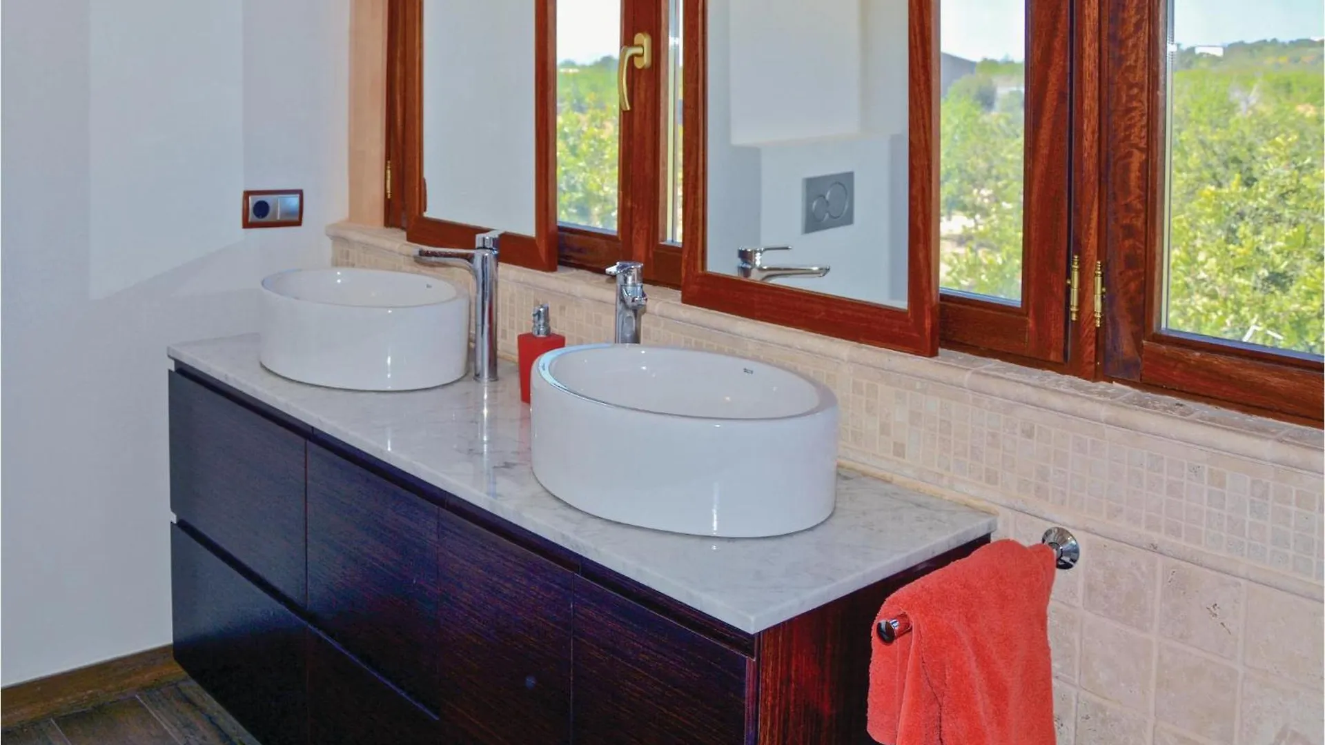 Beautiful Home In Santa Maria With Kitchen Santa Maria del Cami  Santa Maria del Cami (Mallorca)